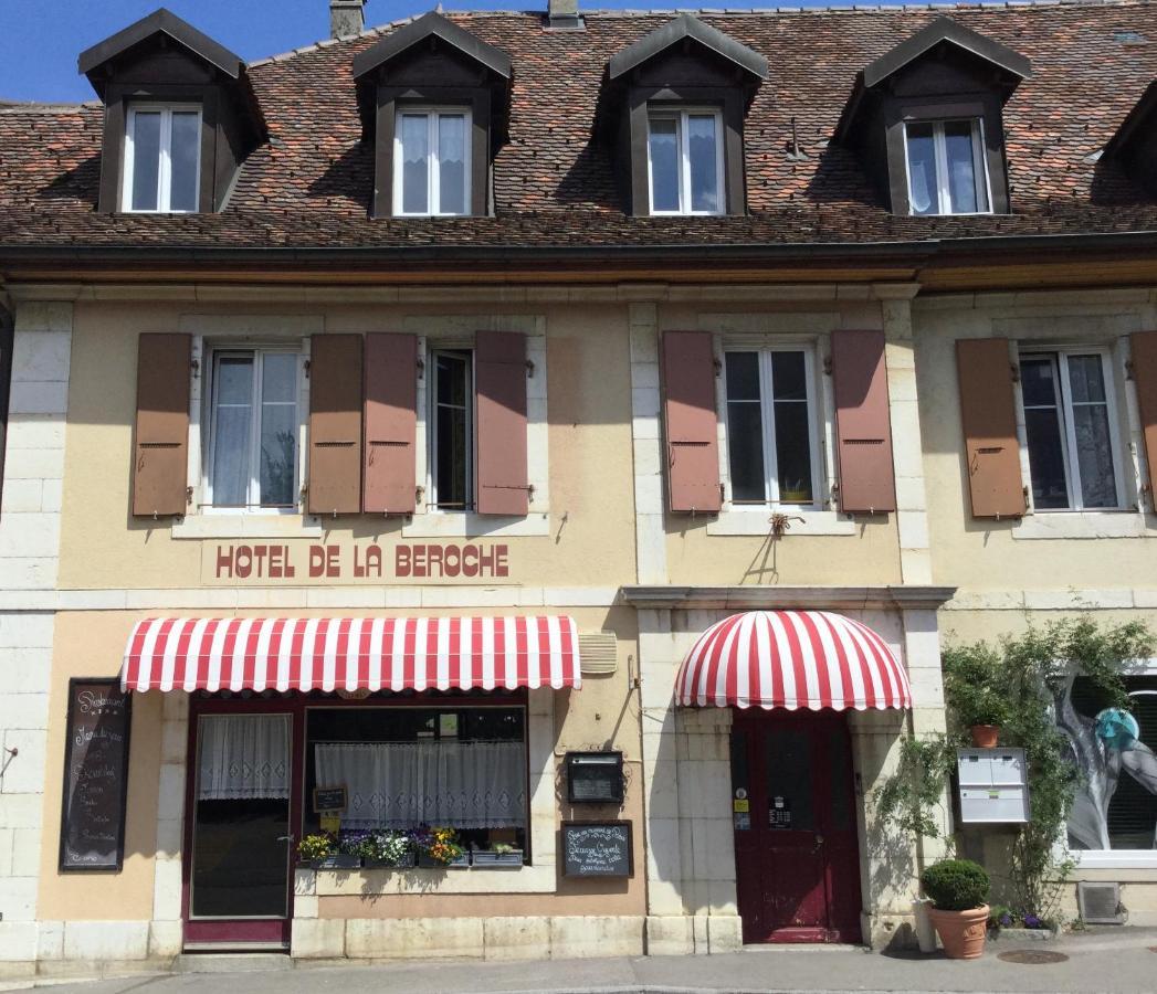 Hotel De La Beroche Saint-Aubin-Sauges Buitenkant foto